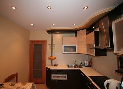 Матовый натяжной потолок на кухне Матовый натяжной потолок на кухне