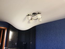 Слив воды с натяжного потолка Слив воды с натяжного потолка